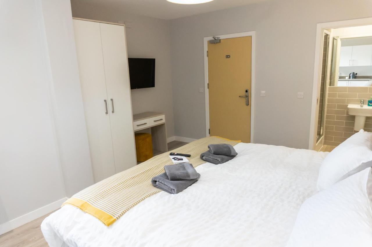 Spa Court Cheltenham Extérieur photo