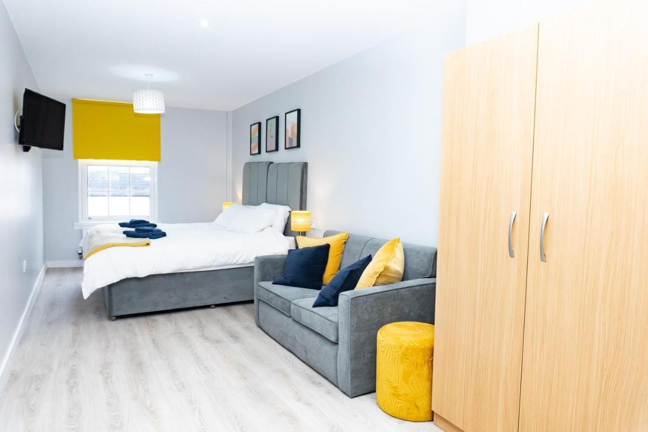 Spa Court Cheltenham Extérieur photo